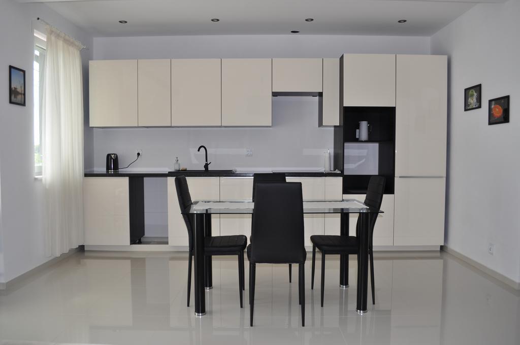 Apartament Scorpion Modlin Czosnów Zewnętrze zdjęcie