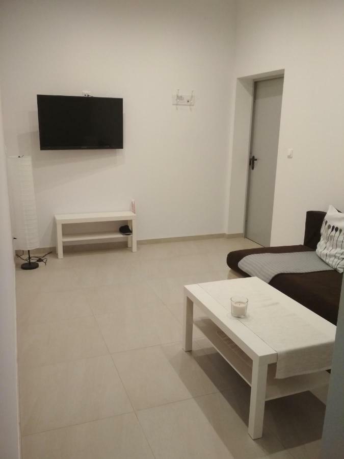 Apartament Scorpion Modlin Czosnów Zewnętrze zdjęcie
