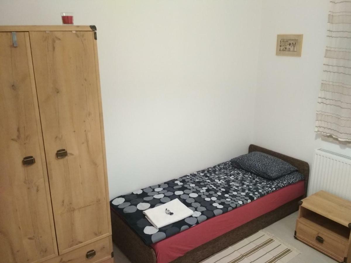 Apartament Scorpion Modlin Czosnów Zewnętrze zdjęcie